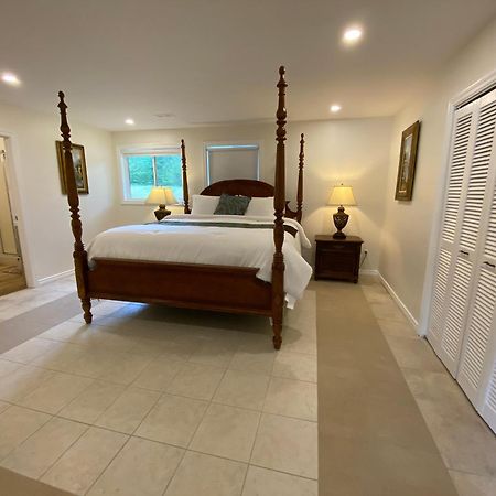 Barry'S Bay Golf Resort Barrys Bay Extérieur photo